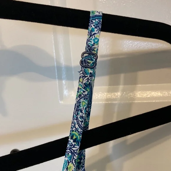 Tank XXL NWOT camisole style, adjustable straps - Picture 7 of 7